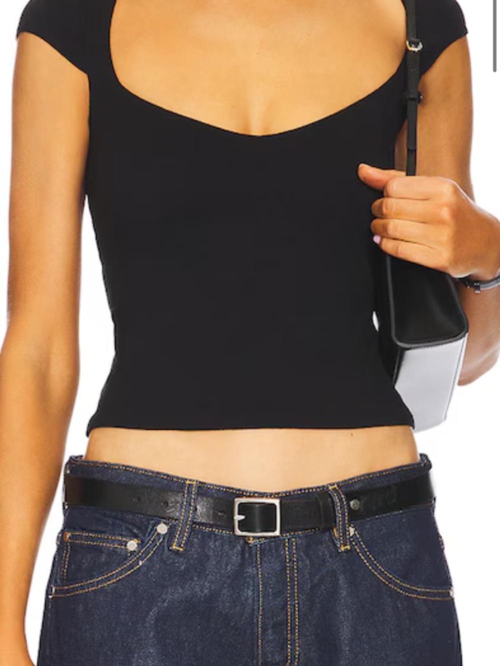 Good American Black Scoop Neck Short Sleeve Tee